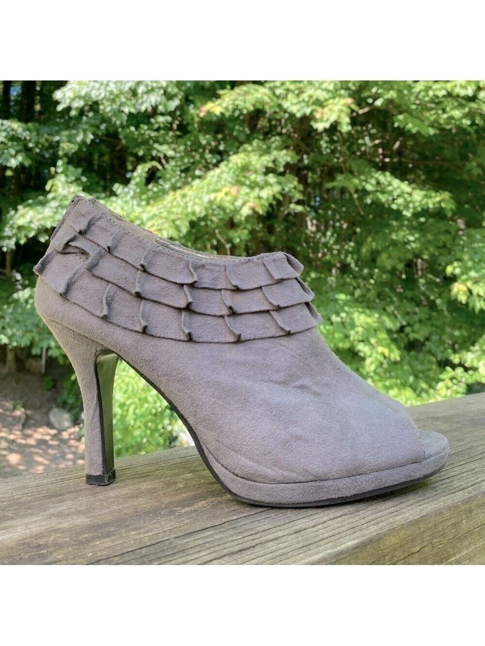 Rampage-gray ankle bootie 9.5 worn once. ruffle, zippered back